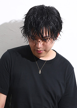 零二